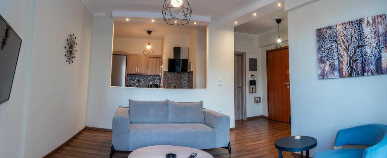 Luxury Apartment Overlooking The Citadel Of Tsakas Athens Luaran gambar